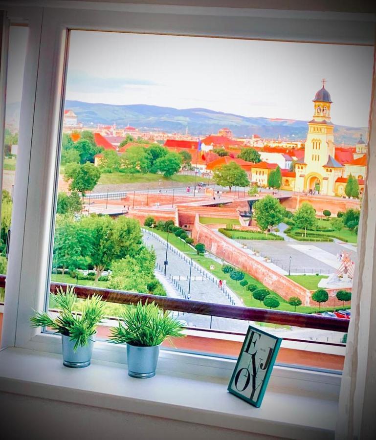 Midsummer Boulevard Lägenhet Alba Iulia Exteriör bild